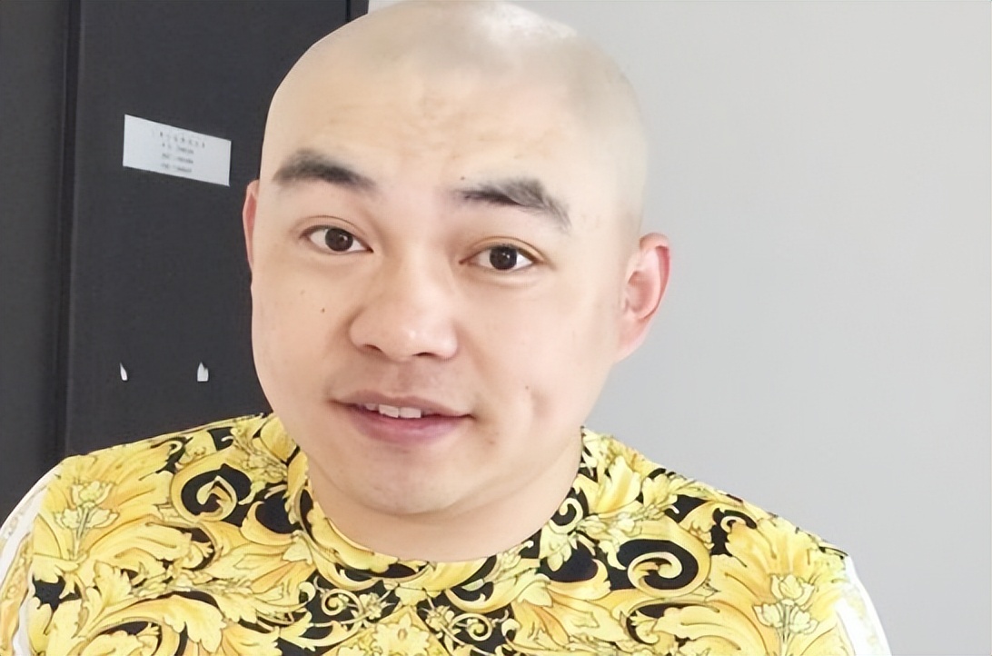 赵本山徒弟程野接白活，吹唢呐收50W出场费，网友：丧事成演唱会