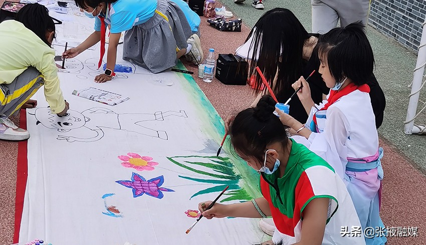 甘州區(qū)青西小學(xué)趣味特色活動(dòng)慶“六一”(圖2) 甘州區(qū)青西小學(xué)趣味特色活動(dòng)慶“六一”(圖2)