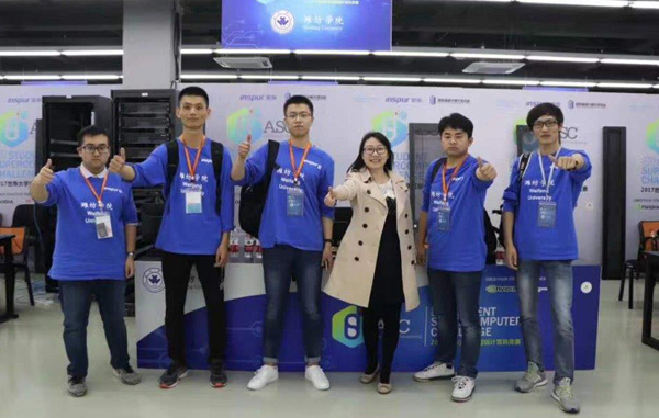 潍坊学院打败了清华大学的计算机团队，二本院校领导班子都有谁？