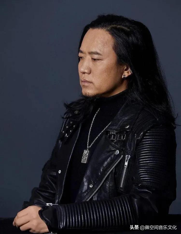 彝族歌王____奥杰阿格