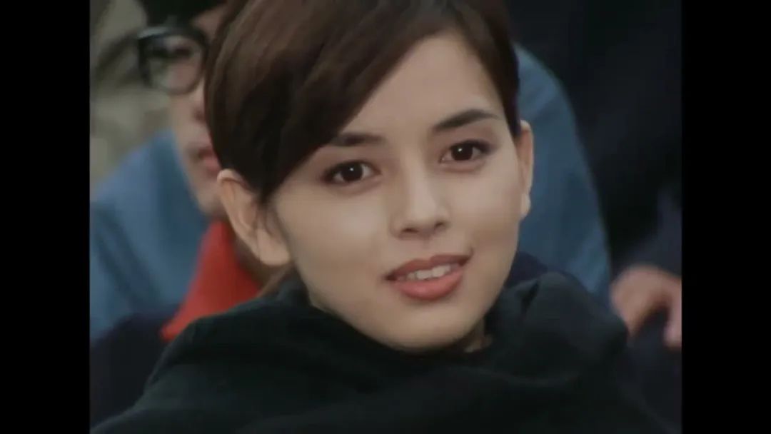 她是昭和顶级美人，美貌惊为天人！63岁至今未婚，优雅爆棚