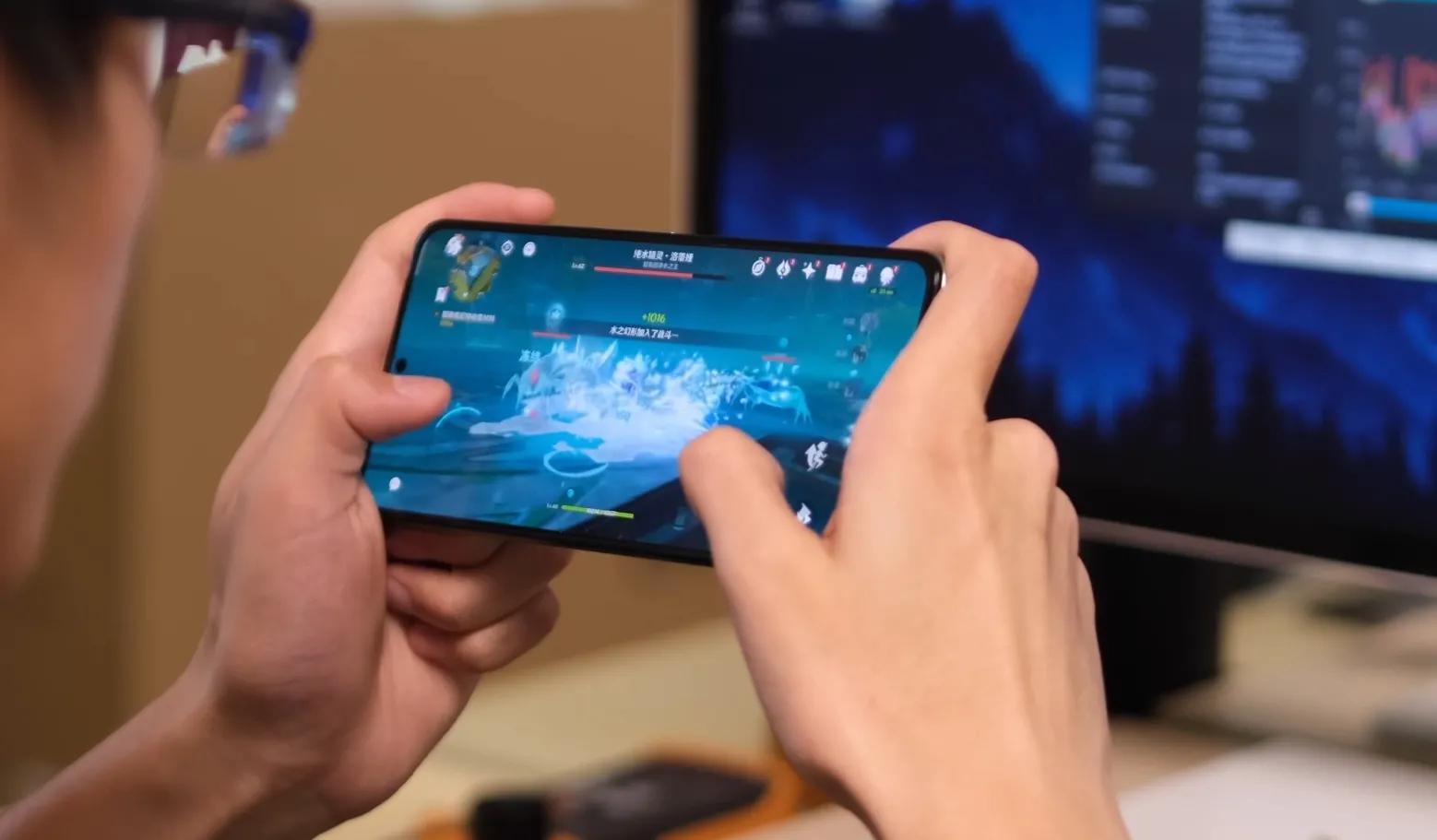 买手机不能盲从，价格良心也要看情况，比如这两款就不建议买