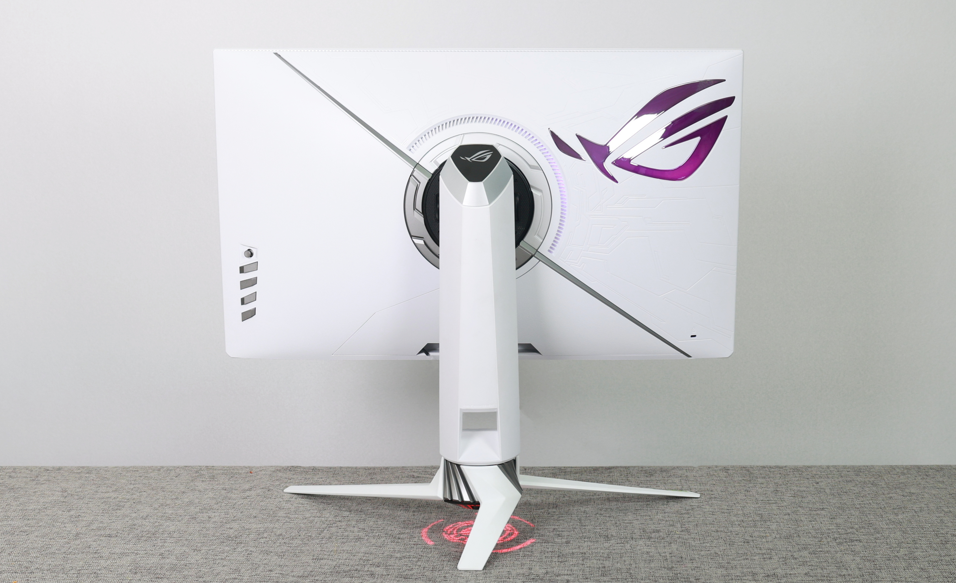 华硕ROG 2022新品发布会举行，ROG吹雪白色全家桶和外设全家福亮相