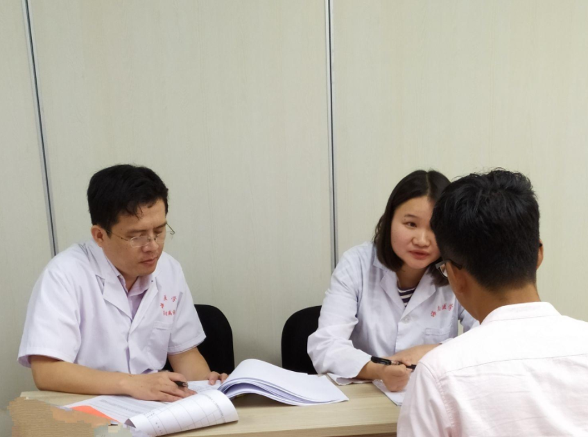 医学类专业“就业前景”排名，榜首在意料之外，中医学成为黑马