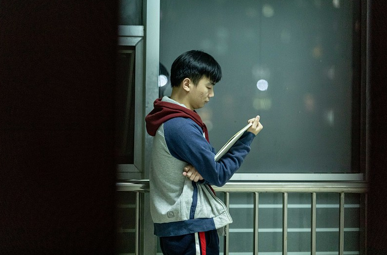 在公务员考试中，非全日制研究生VS全日制研究生，差距到底有多大