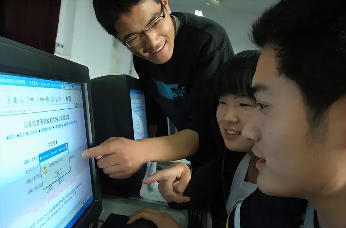 “省内大学”和“省外大学”，差的不是一星半点，填报志愿需慎重