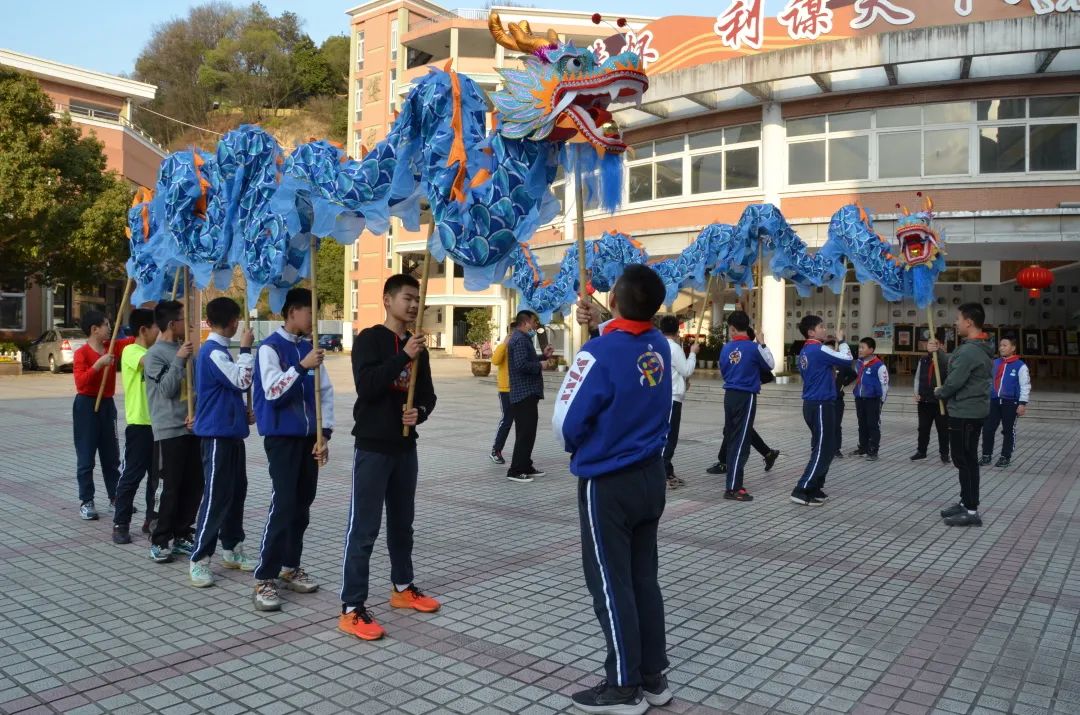 臨安衣錦小學(xué)“民間高手”開課啦(圖14) 臨安衣錦小學(xué)“民間高手”開課啦(圖14)