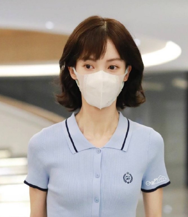 戴口罩的金晨更显魅力
