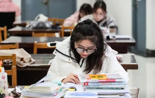 通过初试的考研党看过来，22年考研上岸，部分院校将不提供宿舍