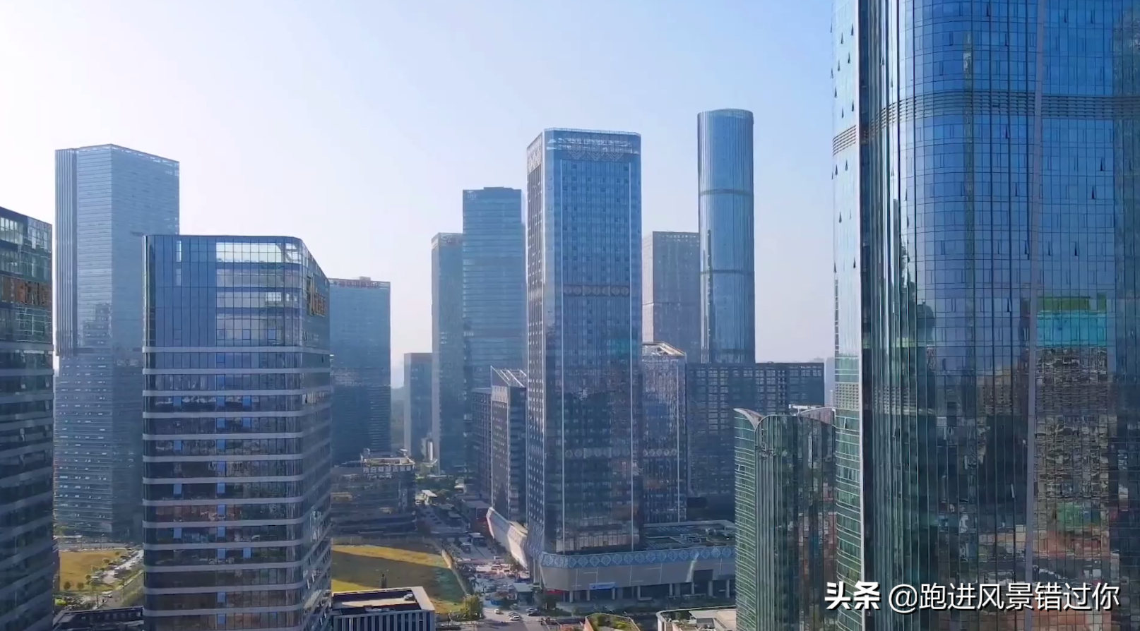 耗资3200亿的广西南宁新区，城建堪比一线城市，房价7年涨4倍