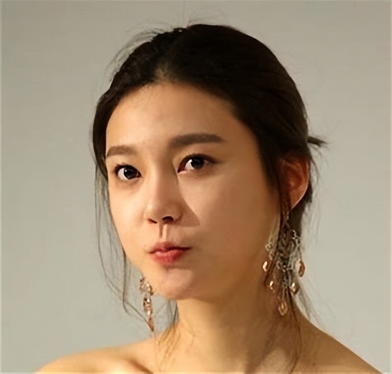 车艺莲：曾跟李东健热恋，却被迫为父亲背上10亿债务