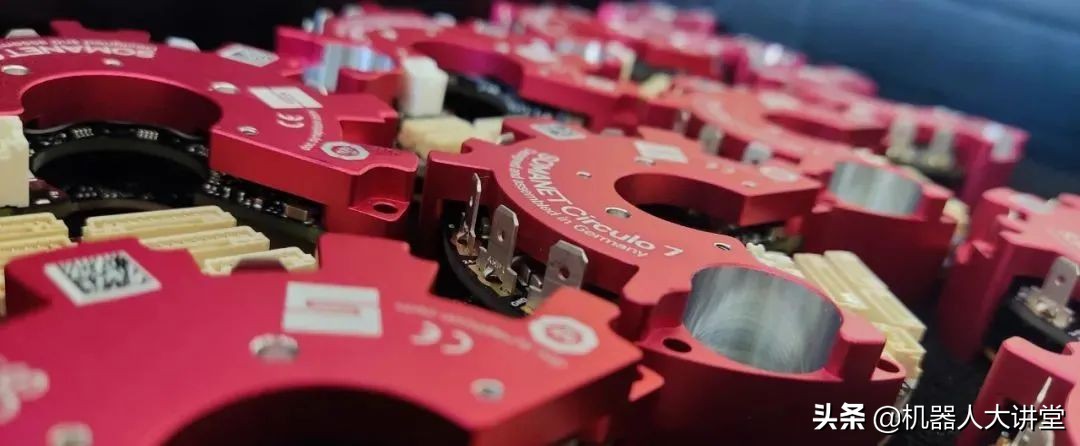 从伺服驱动器到集成式运动控制，能否为机器人行业带来全新变革？