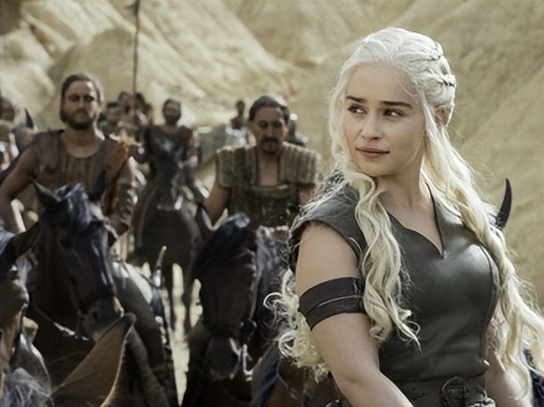 《权力的游戏》中最疯狂的女人：丹妮莉丝