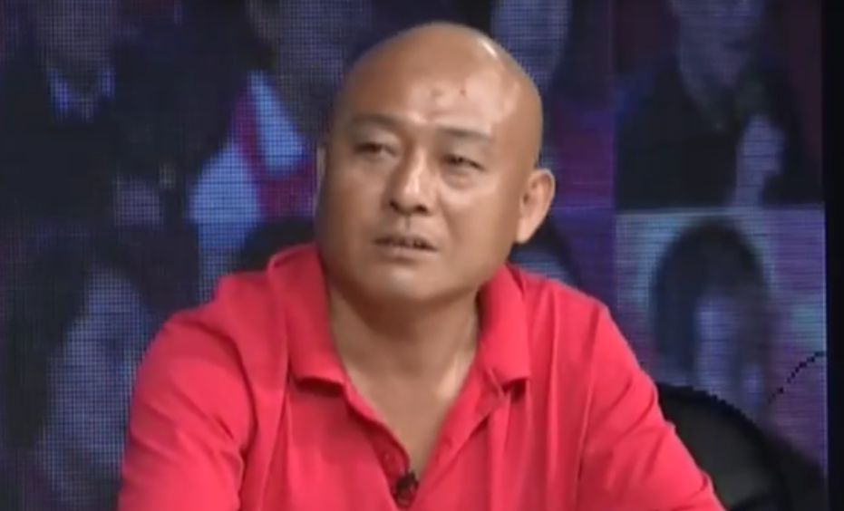 北京父亲59间房，儿子却租住地下室，父亲：我没有伺候他的义务