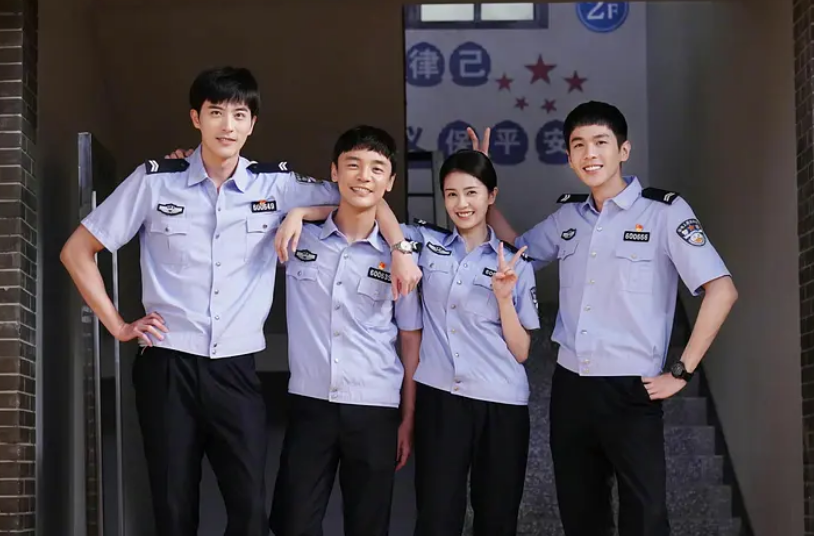 《警察荣誉》大结局太仓促，岳威死得稀里糊涂，重要线索也没交代