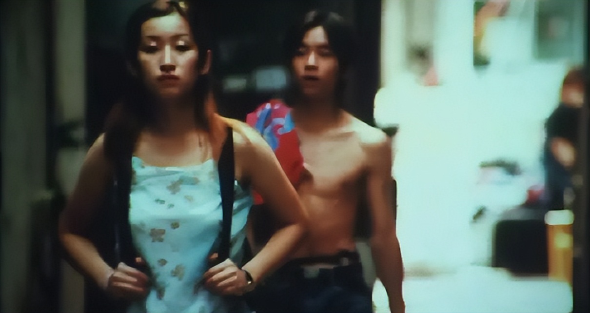 “女人30豆腐渣”？这6位“徐娘半老”的女星，个个风华不减