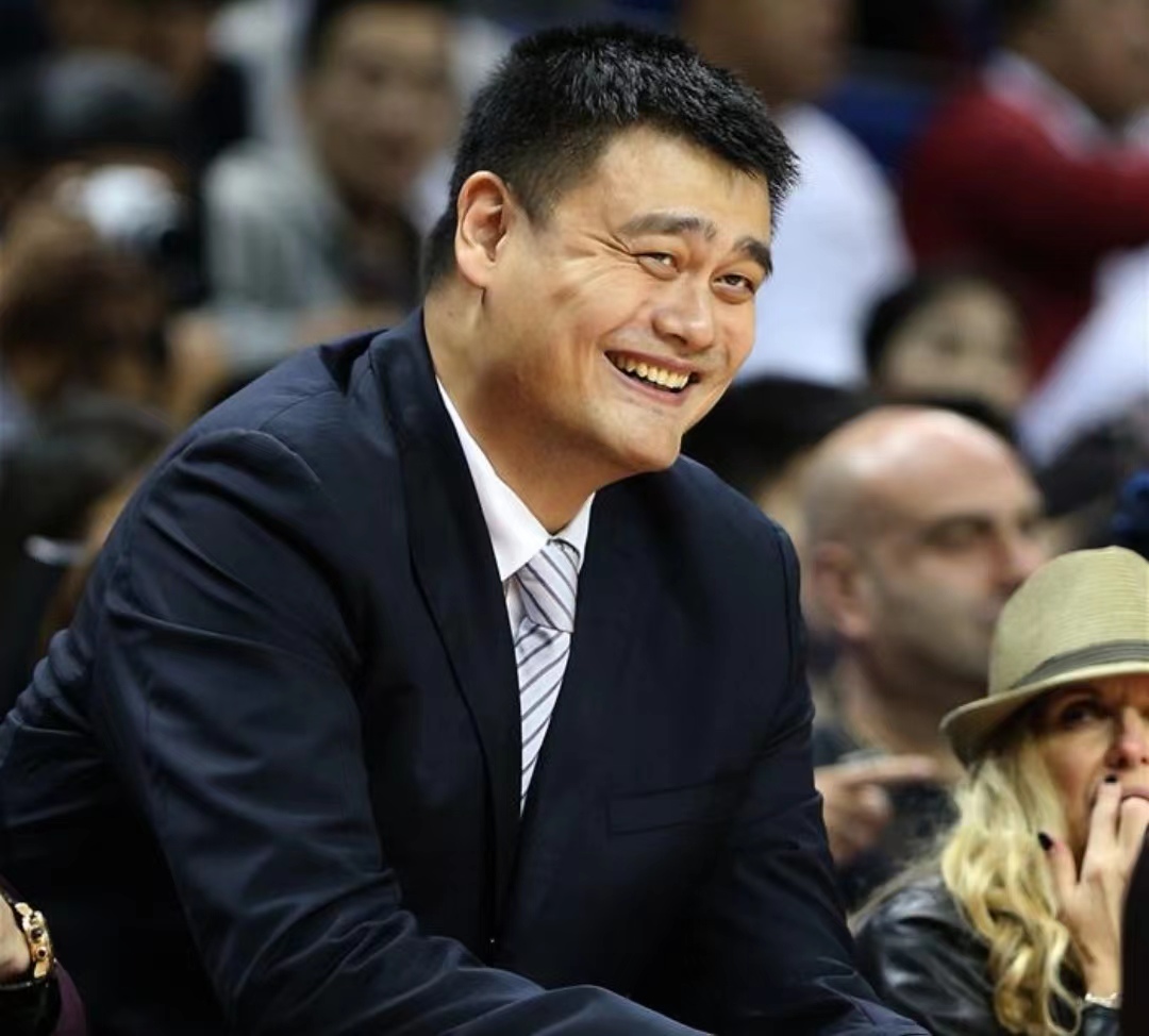 nba美籍中国球员有哪些(NBA退休金有多少？中国有4名球员能领到，姚明最多，50岁每年21万)