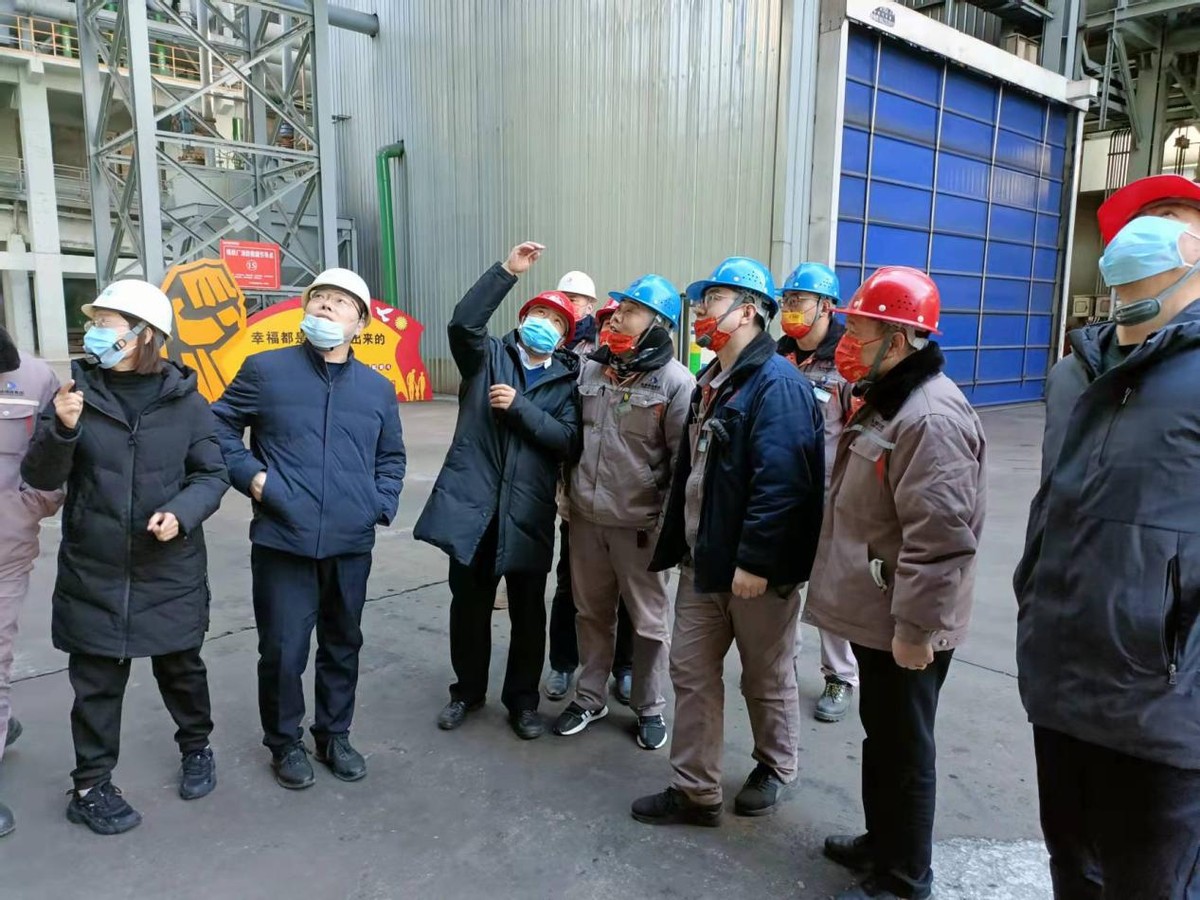 市安委办第七督导组组长付广州到唐山东海钢铁有限公司进行检查初二