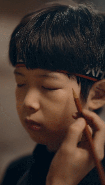 3天涨粉230万，柳夜熙凭什么火？