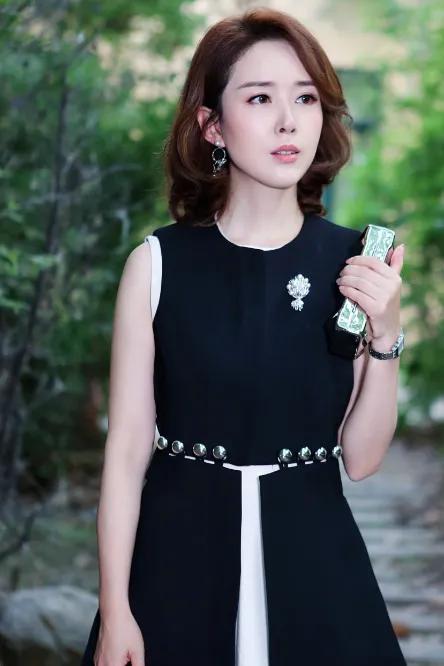 颜丹晨绝美照片