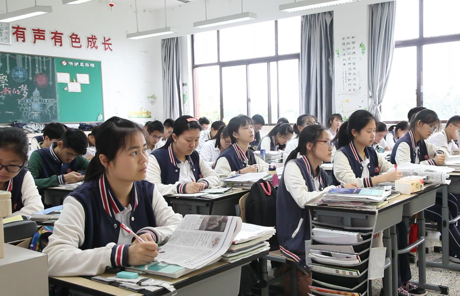 高中生也要“双减”了，江西发布通知，禁止组织高中生违规补课