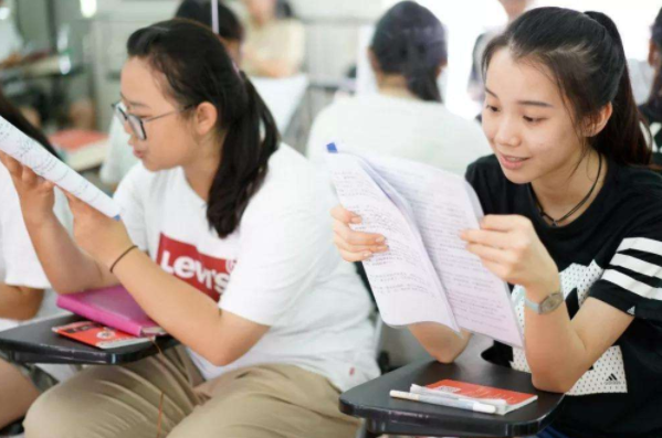 国考笔试过后，学生别急着估分和准备复试，这几件事可能更重要