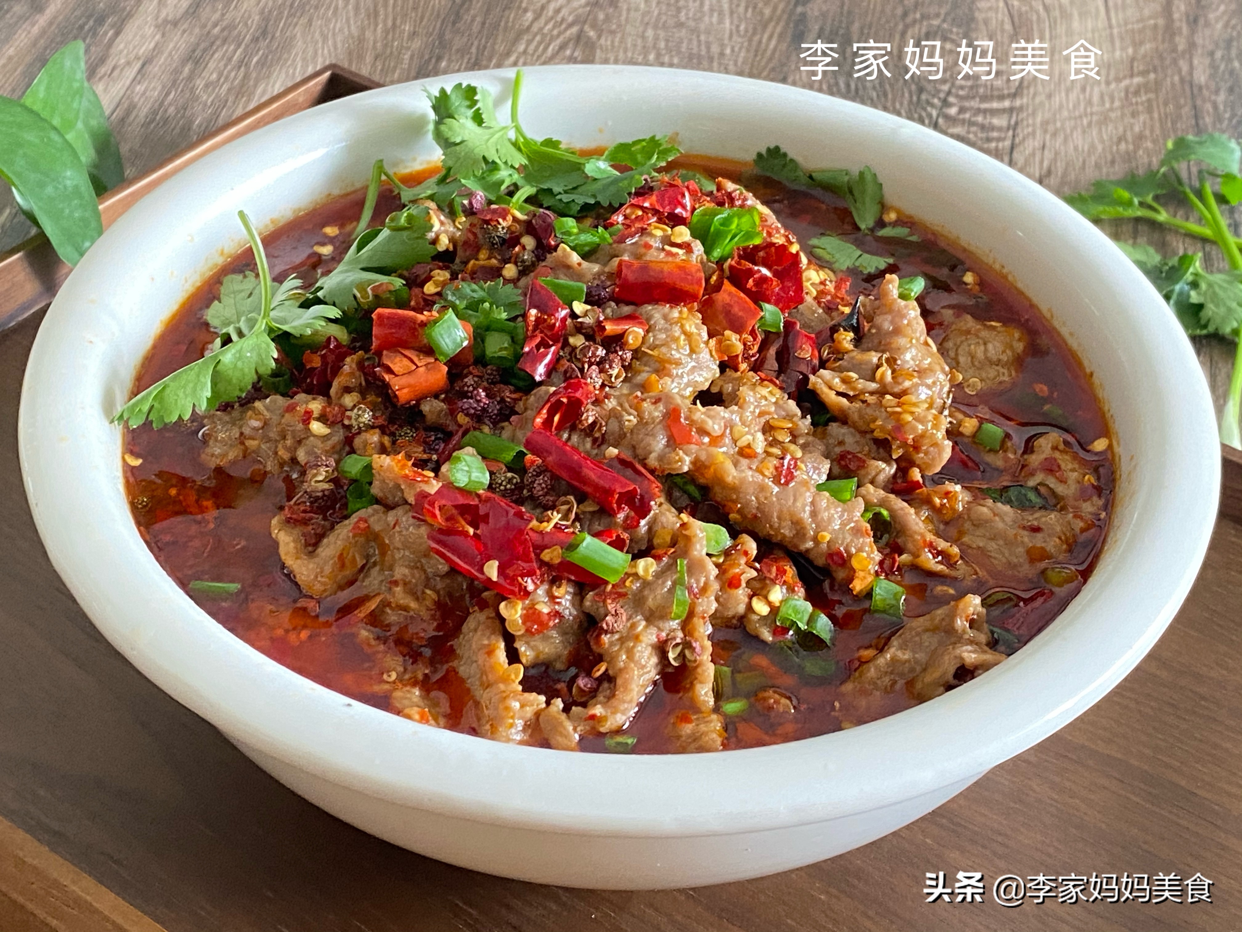 煮牛肉，别急着下锅，多做2步，肉嫩汤鲜无腥味，营养又解馋