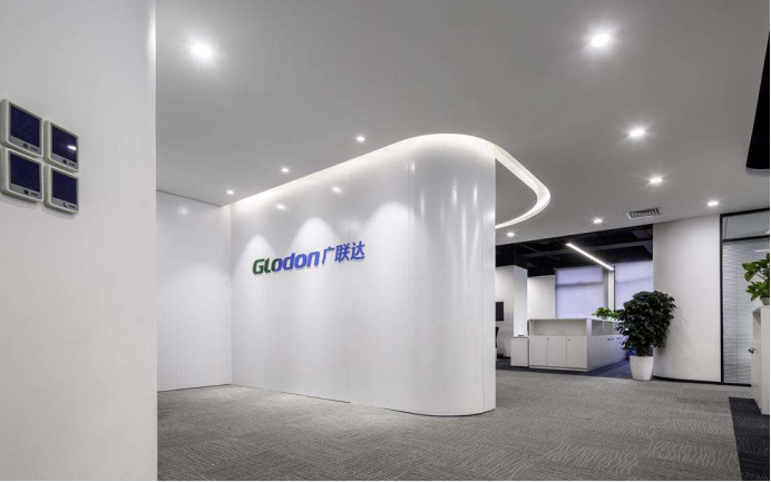 广联达高级副总裁李菁华刚被提拔 曾任歌尔股份副总当年薪酬120万