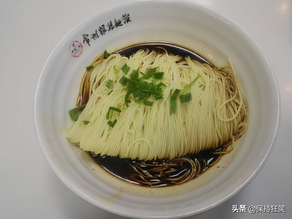 江苏十大名吃排行榜 江苏最有名的小吃你知道哪些 首选鸭血粉丝汤
