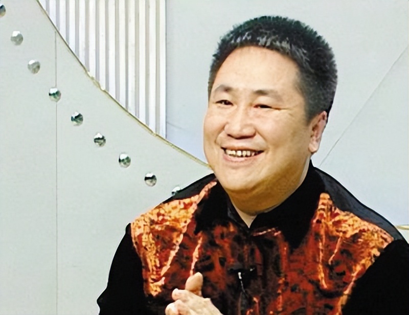 刘流：曾是赵本山“军师”，赵家班落寞后另起山头，如今怎样了？