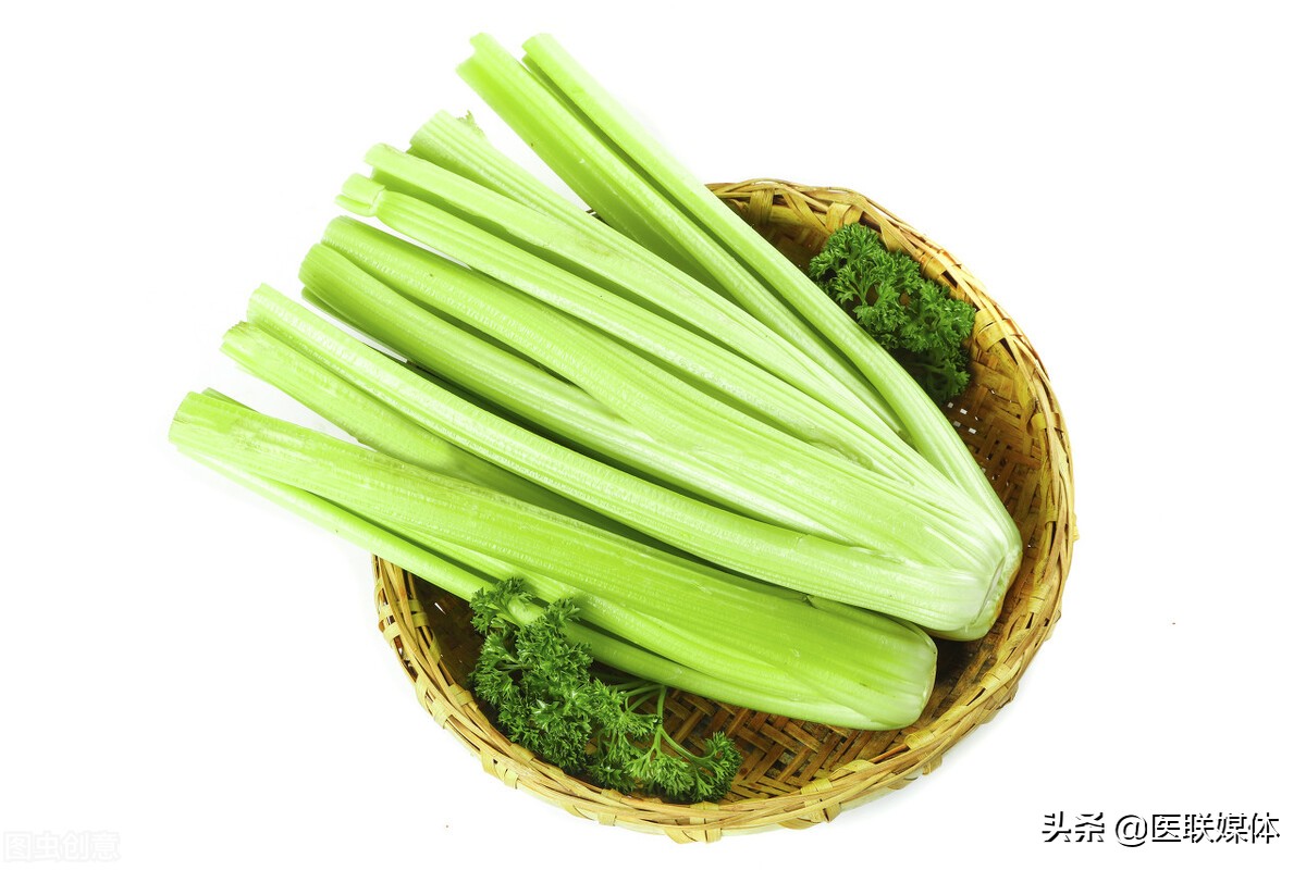 高血压病人不能吃鸡蛋，是真的吗？这5类食物可适量吃些