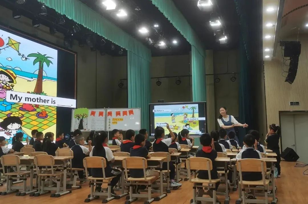 成都市双流区实验小学外国语学校开展小学英语一二年级教研活动