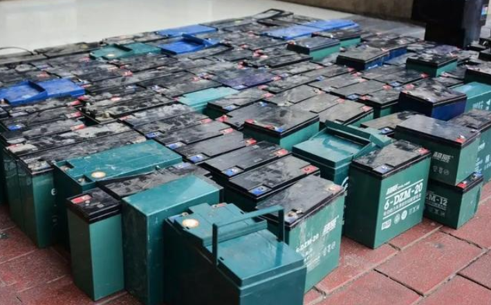 坏消息:废电池又出新情况,价格或将继续下跌