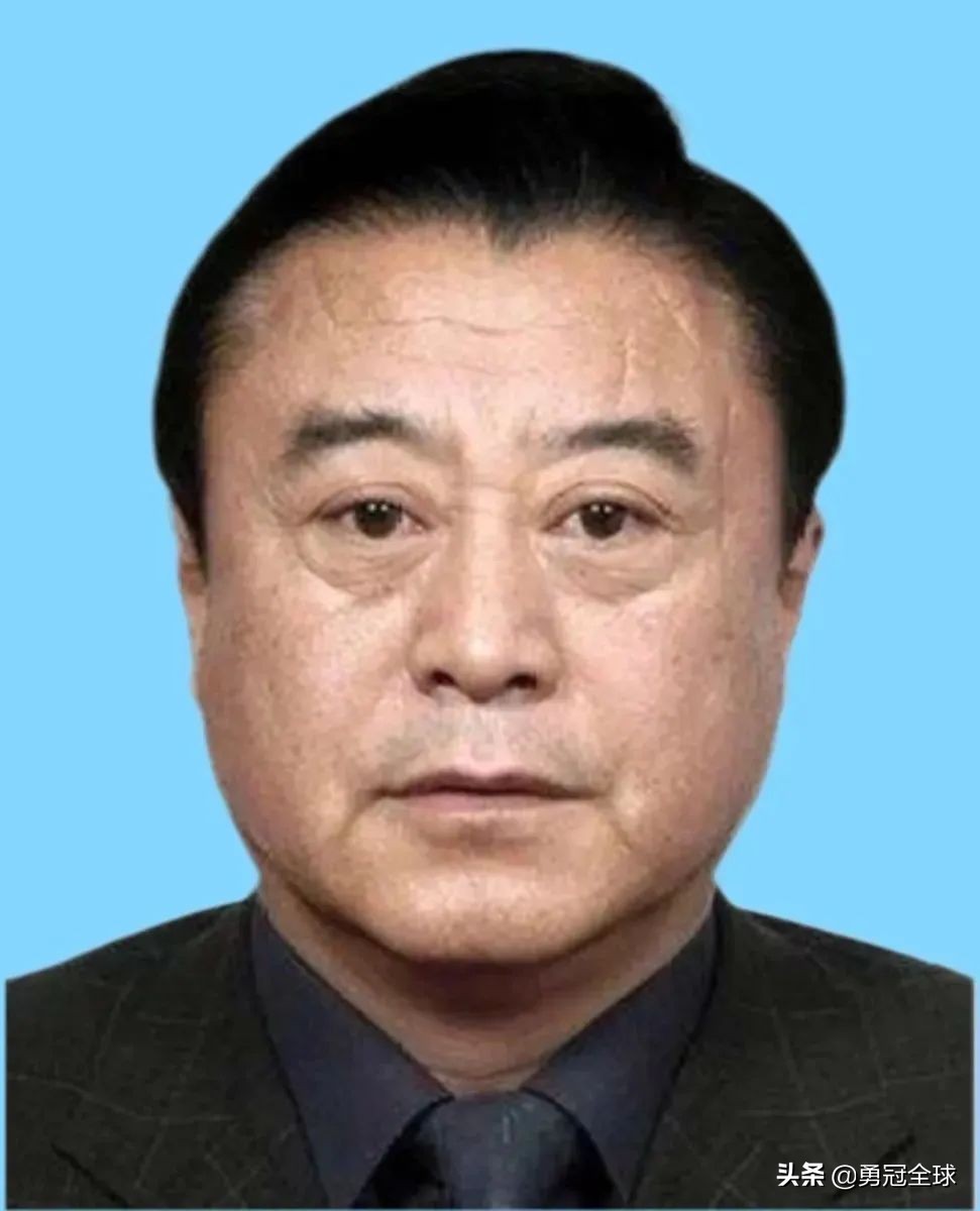 5月25日，纪委网站通报15名干部涉嫌违纪违法被查处，看看是谁？