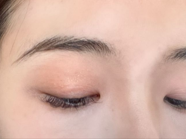 有哪些适合大学生新手的平价好用眼影盘？