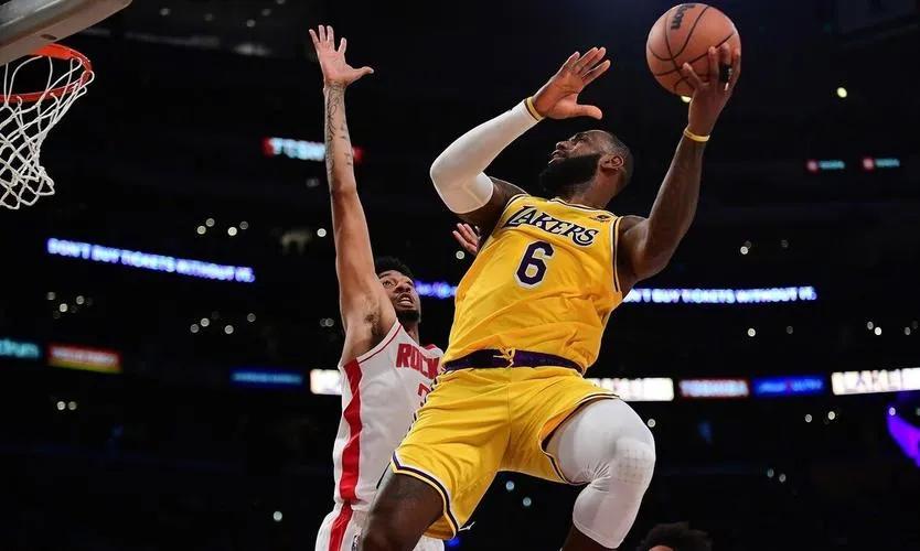 nba最高球员排名(且看且珍惜！哈斯勒姆领衔，NBA现役年龄最大的十位球星)