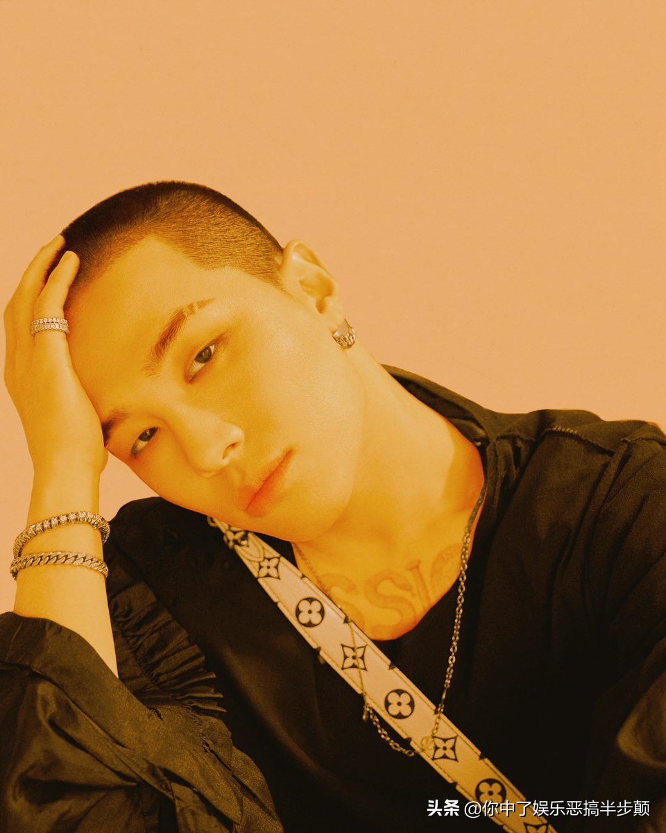 BIGBANG清流太阳新歌个人海报公开，网赞：新手爸爸又帅又温暖