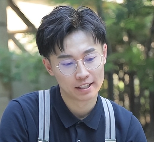 周小闹：曾是省台主持人，一人分饰4角，全网吸粉上千万