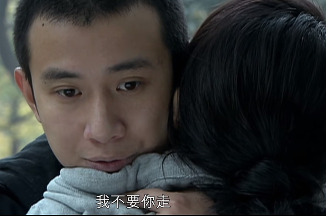 重温《蜗居》宁愿坐在宋思明车上哭的海藻，她的狠活活逼走了小贝