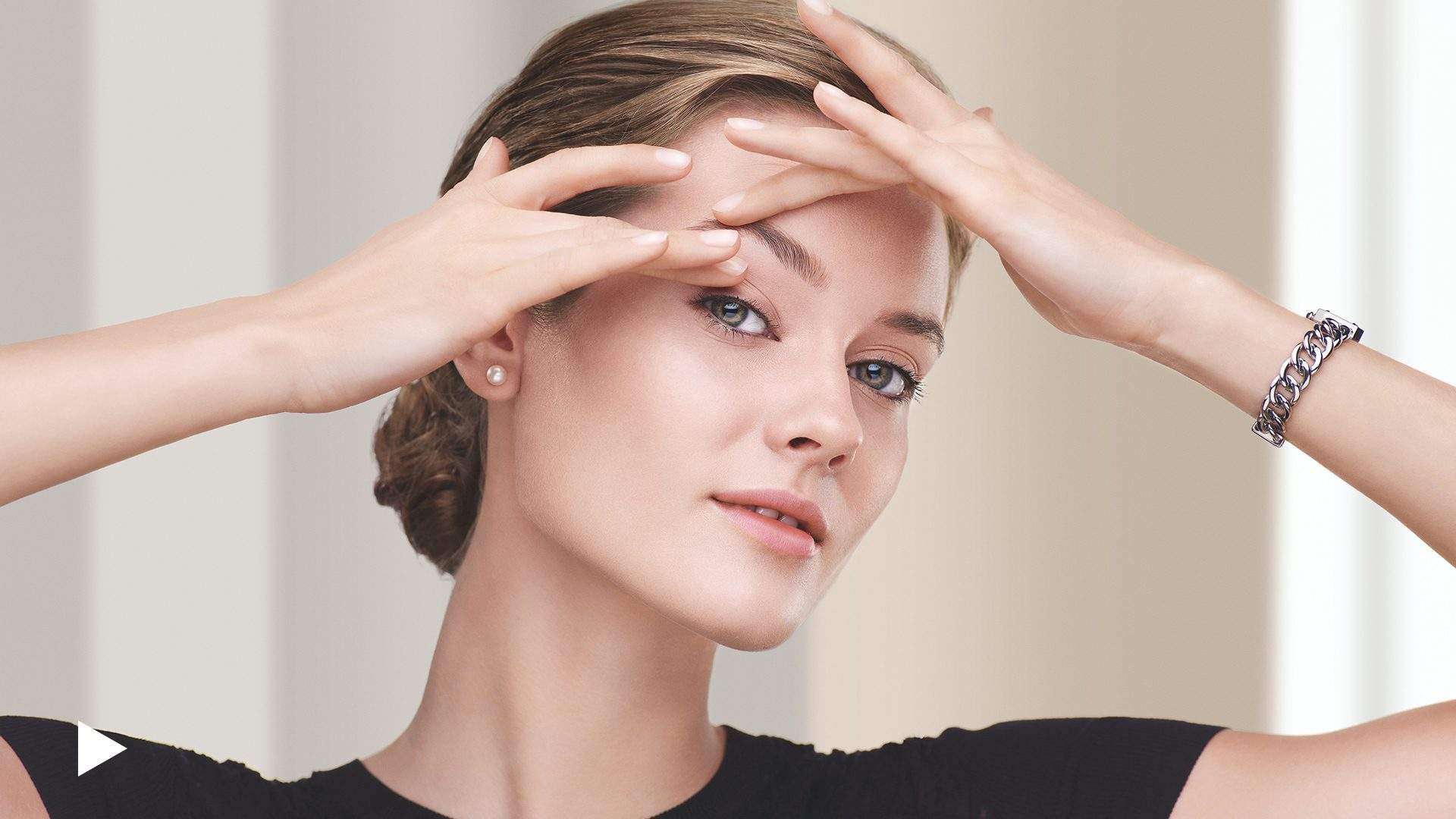 戴帽子会导致脱发秃顶？脱发这件事男性激素很关键，如何预防？