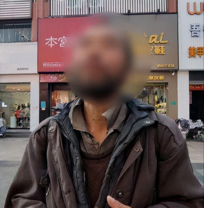 高考状元“看破红尘”，抛弃家庭事业流浪街头，亲属无奈说出真相