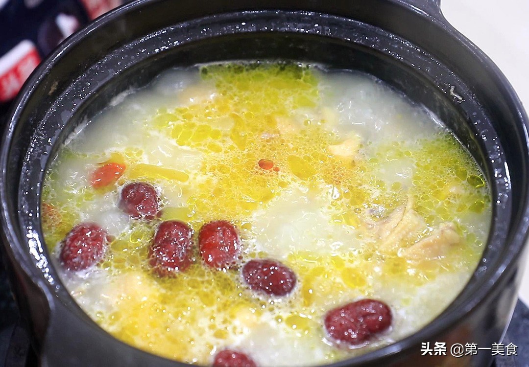 鸡汤,鸡汤放什么材料煲汤好喝