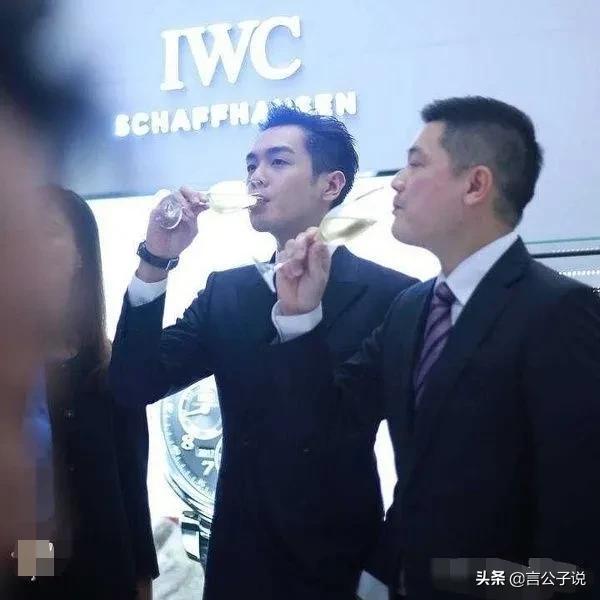 6位长得平平无奇，却越看越帅的男星，个个是实力派