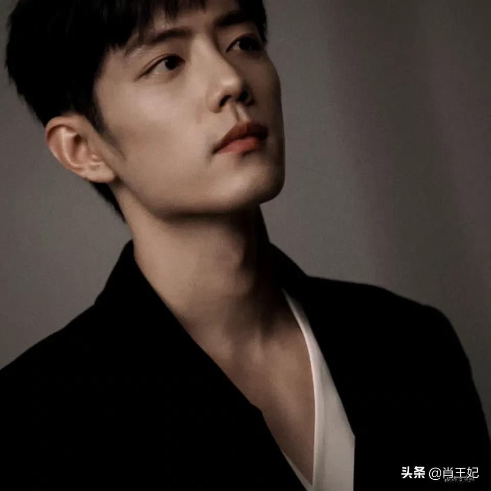 我看到了这个世界上最好看的人