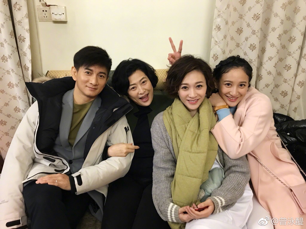 《斛珠》的鞠七七，因撞脸李小冉被挖掘出道，和陈晓还是中戏同学