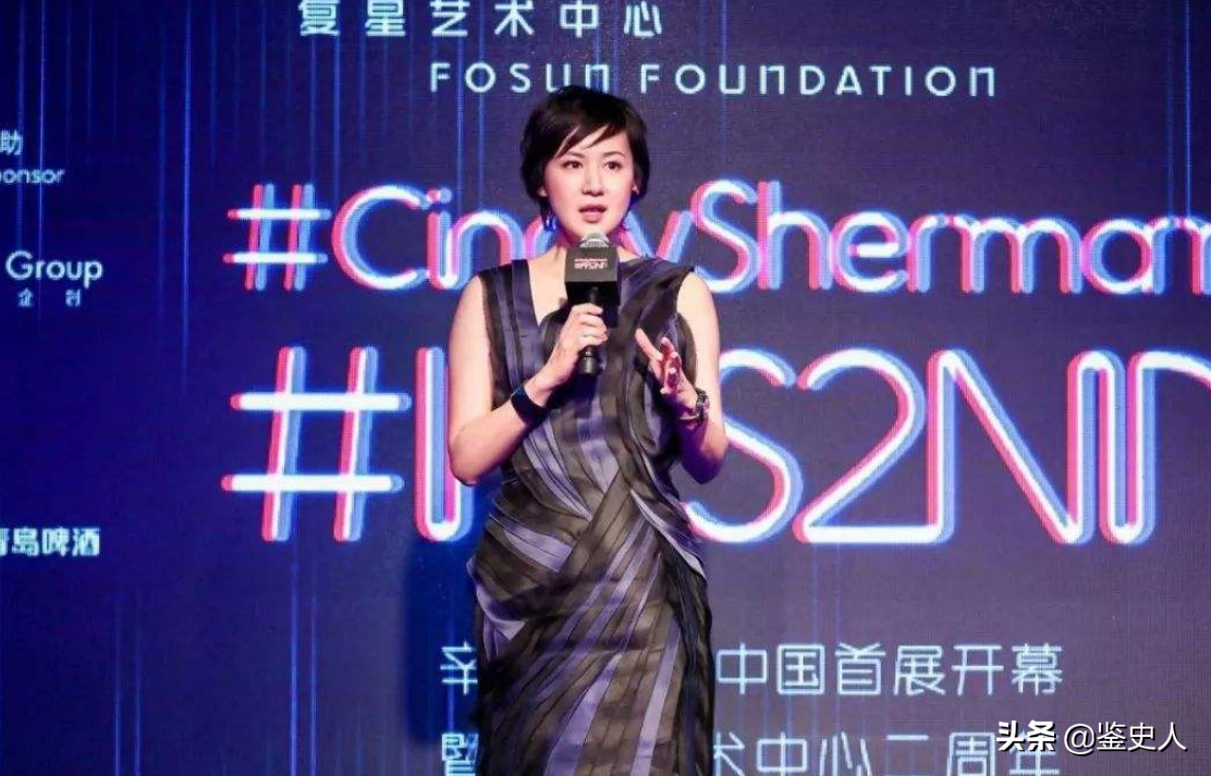 上海首富郭广昌：草根出身，用三年时间赚1个亿，迎娶美女主持人