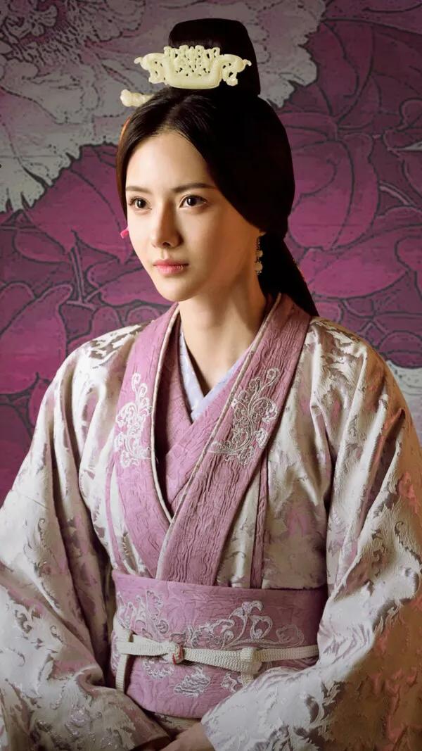 冷艳美人张芷溪