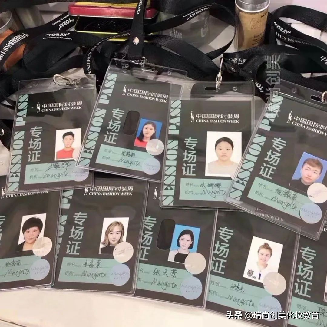 想学化妆犹豫不决？听听职业化妆师的自述