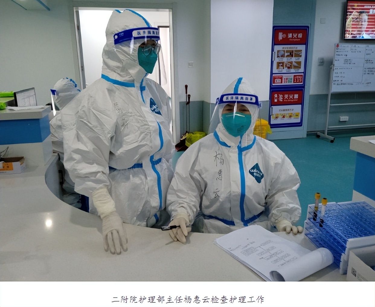 冲锋一线！今天，第111个国际护士节，把“头条”留给她们！