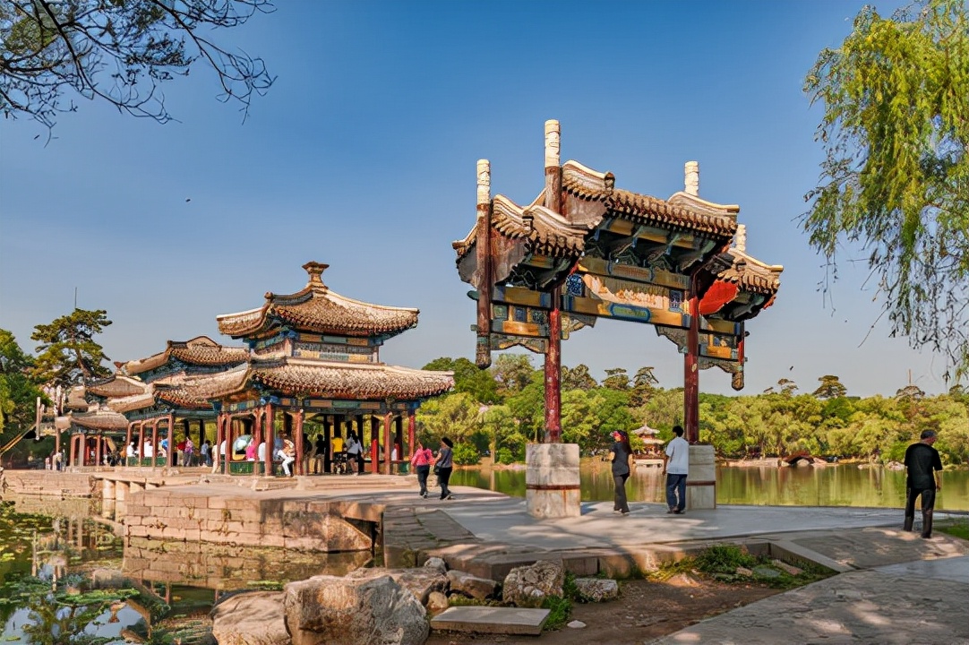 河北一定要去的景区，是中国四大名园之一，深受游客的喜爱